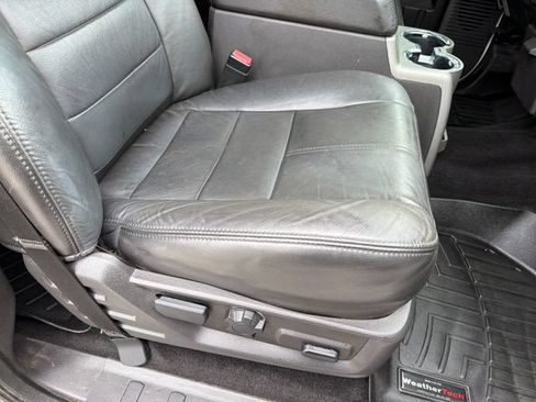 Used 2010 Ford F250 Lariat AWD/4WD image 26