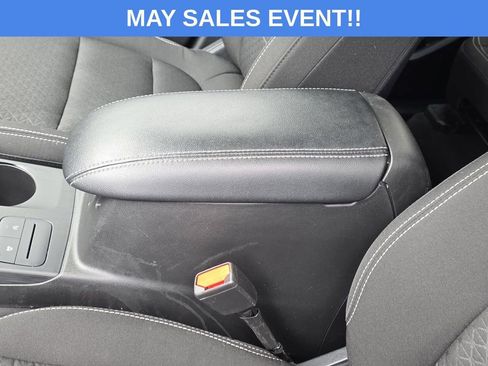 Used 2025 Ford Escape Active AWD/4WD image 7