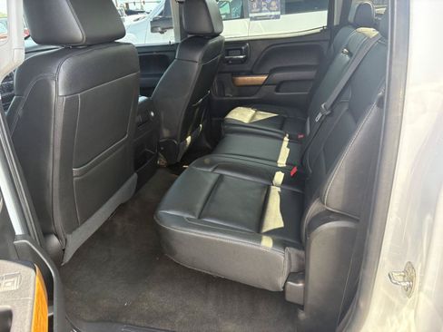 Used 2018 Chevrolet Silverado 1500 LTZ w/ Sport Package AWD/4WD image 14