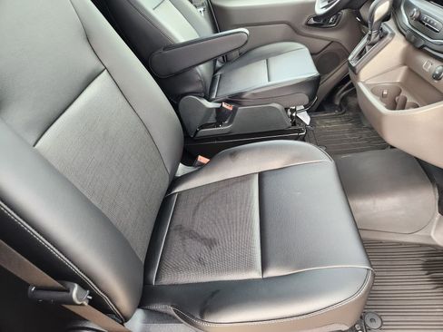 New 2026 Ford Transit 250 148 Medium Roof image 14