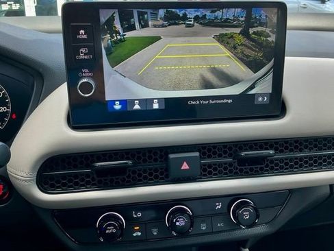 Certified 2026 Honda HR-V LX image 27