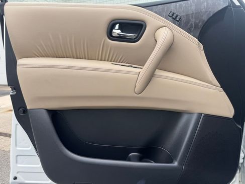Used 2024 Nissan Armada Platinum w/ Captain's Chairs Package image 11