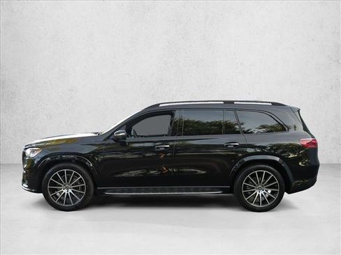 New 2026 Mercedes-Benz GLS 580 4MATIC image 5