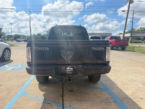Used 2002 Toyota Tacoma PreRunner RWD image 6