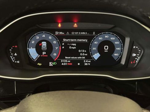 Certified 2025 Audi Q3 2.0T Premium Plus w/ Premium Plus Package image 24