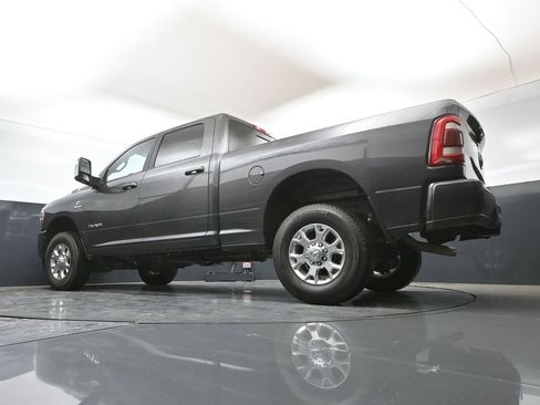 Used 2024 RAM 2500 Laramie AWD/4WD image 46