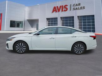 Used 2025 Nissan Altima 2.5 SV FWD video 2