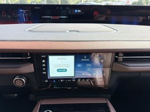 New 2026 Lincoln Navigator L Reserve AWD/4WD image 29