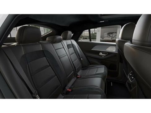 New 2026 Mercedes-Benz GLE 63 AMG S image 6