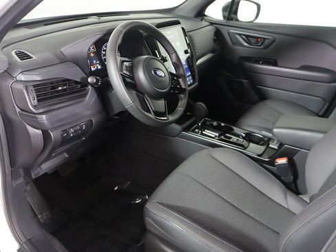 Used 2026 Subaru Forester Premium AWD/4WD image 22