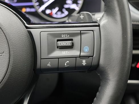 Used 2023 Nissan Rogue SL w/ SL Premium Package image 20