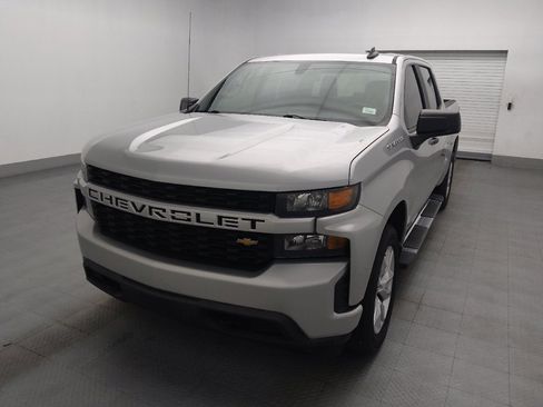 Used 2020 Chevrolet Silverado 1500 Custom w/ Custom Value Package RWD image 15