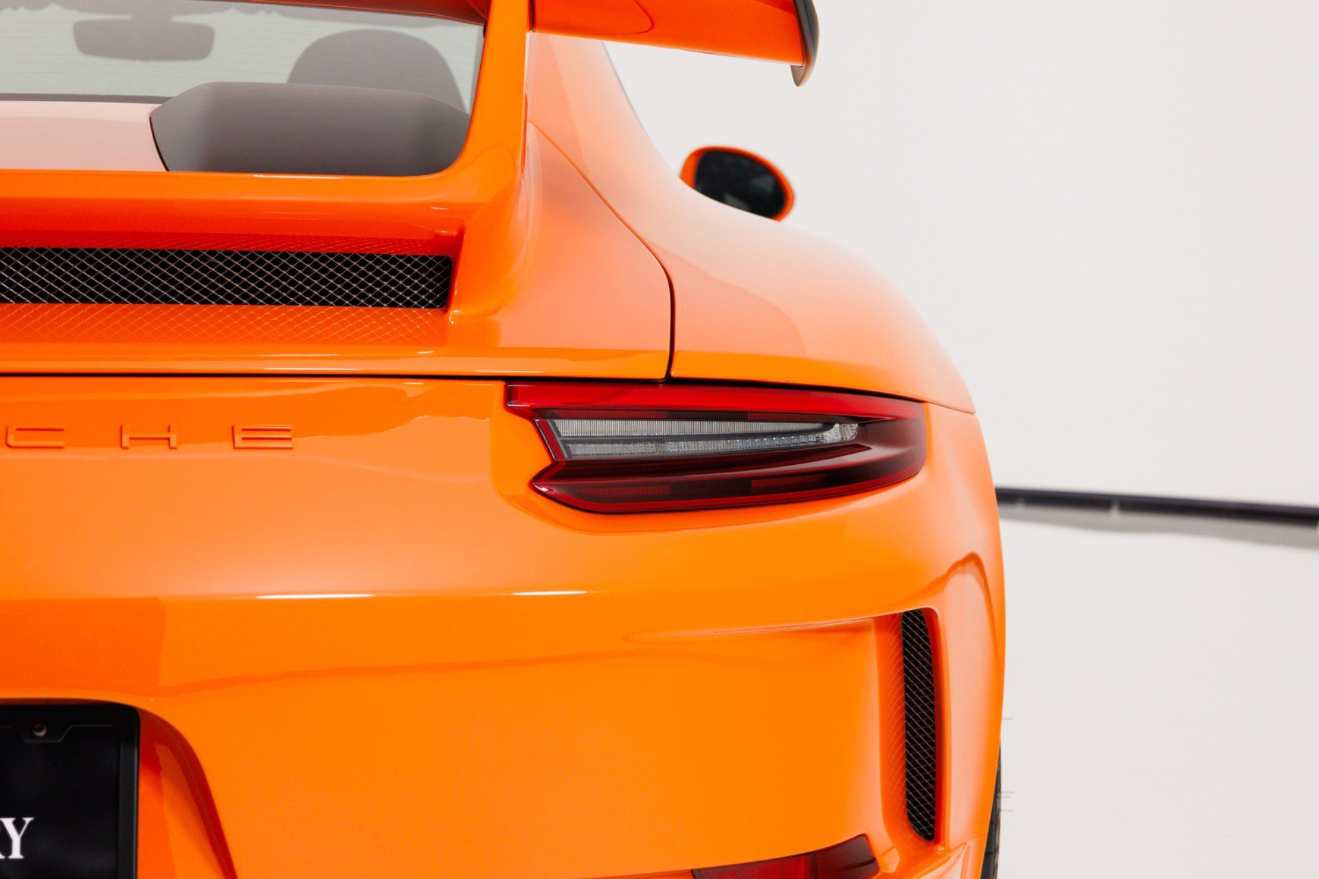 Used 2018 Porsche 911 GT3 RWD image 72