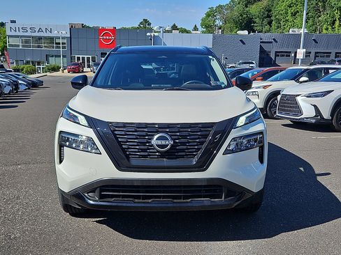 Certified 2023 Nissan Rogue SV w/ SV Premium B Package AWD/4WD image 2