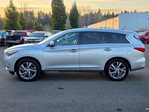 Used 2014 INFINITI QX60 AWD w/ Deluxe Touring Package image 4