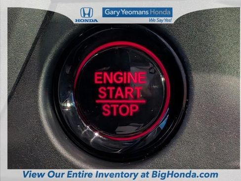 Certified 2025 Honda Pilot Elite image 37