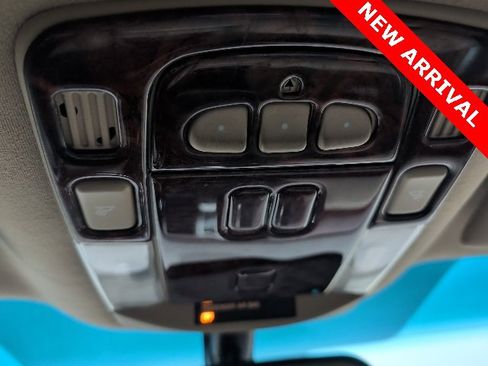 Used 2006 Cadillac DTS Base w/ Trunk Convenience Package image 16