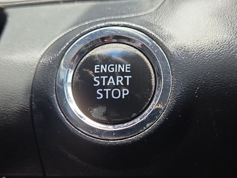 Used 2019 Toyota Avalon Touring FWD image 20