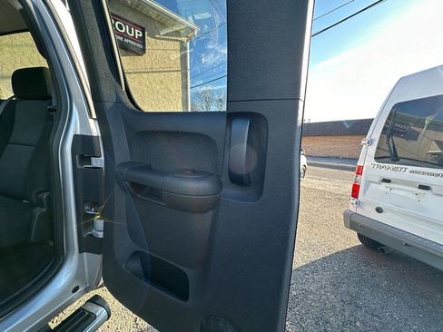 Used 2010 Chevrolet Silverado 1500 LT w/ Power Pack Plus image 12