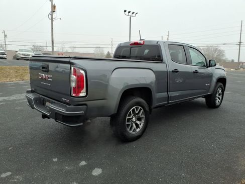 Used 2022 GMC Canyon AT4 image 3