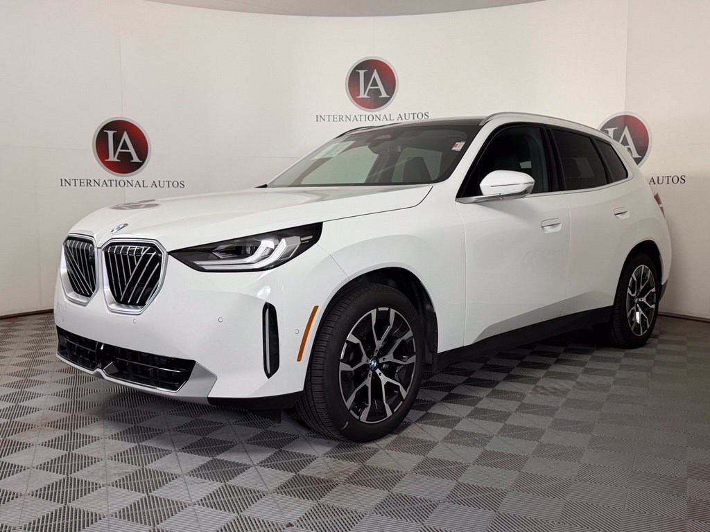 Used 2026 BMW X3 xDrive30i w/ Premium Package AWD/4WD image 3