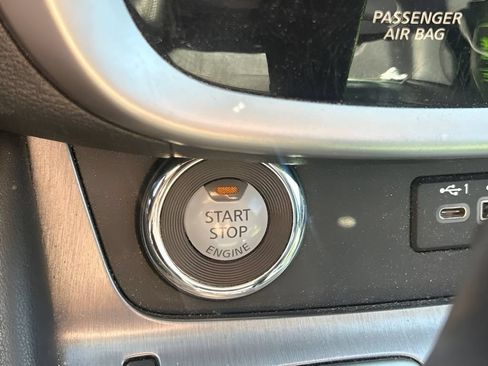 Used 2022 Nissan Murano SL w/ SL Moonroof Package AWD/4WD image 29