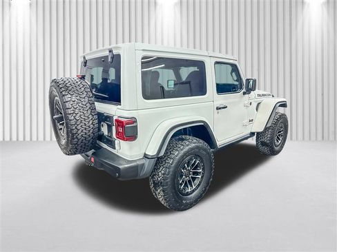 Used 2025 Jeep Wrangler Rubicon AWD/4WD image 7