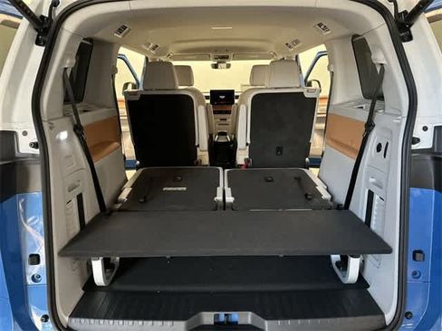 New 2025 Volkswagen ID. Buzz Pro S Plus image 25