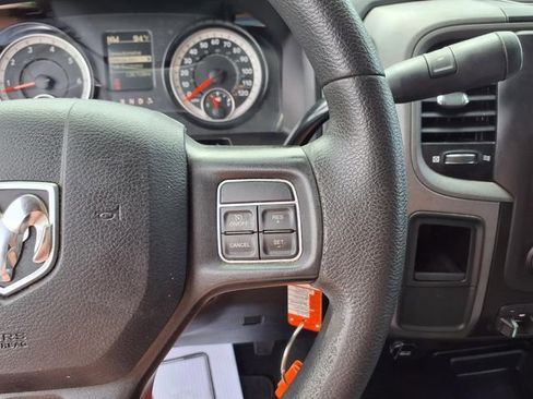 Used 2018 RAM 2500 Tradesman w/ Chrome Appearance Group AWD/4WD image 19