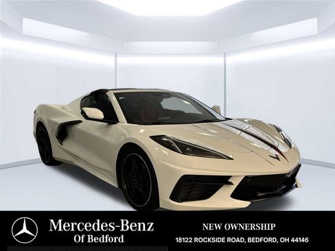Used 2024 Chevrolet Corvette Stingray Preferred Cpe w/ 2LT RWD image 9