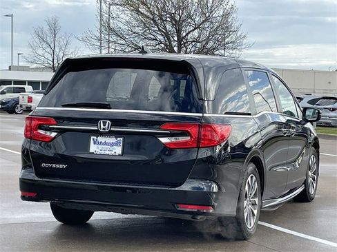 Certified 2023 Honda Odyssey EX-L image 4
