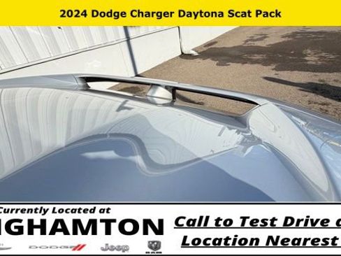 Used 2024 Dodge Charger R/T Scat Pack w/ Plus Group image 11