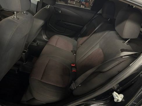 Used 2019 Chevrolet Sonic LT w/ Convenience Package FWD image 20