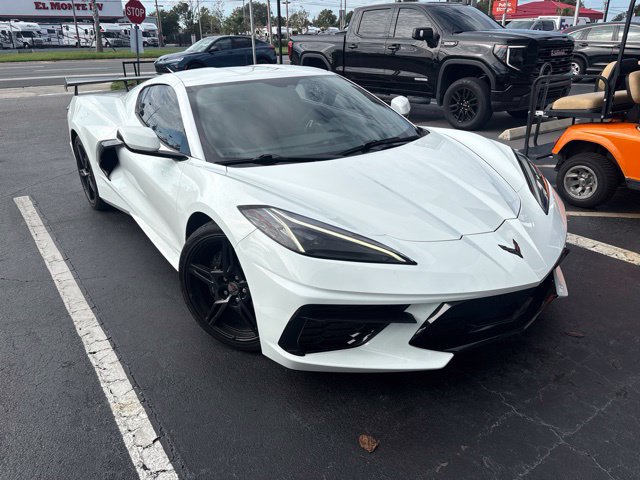 Used 2023 Chevrolet Corvette Stingray Coupe w/ 1LT RWD image 3