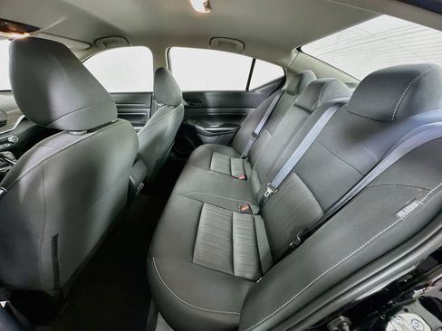 Used 2025 Nissan Altima 2.5 SV FWD image 26
