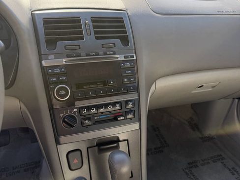 Used 2003 Nissan Maxima GXE image 14