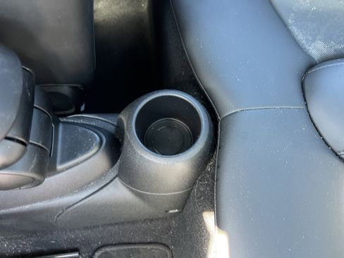 Used 2022 MINI Cooper 2-Door Hardtop image 39