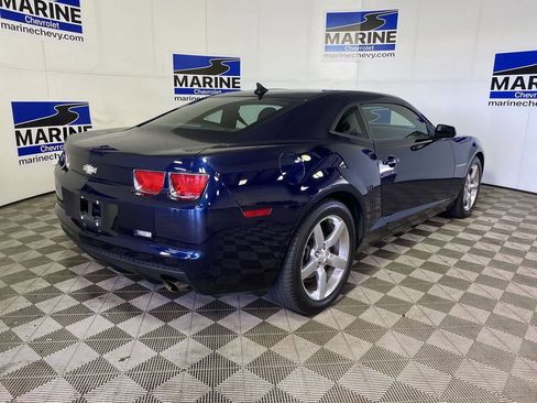 Used 2011 Chevrolet Camaro LT RWD image 16