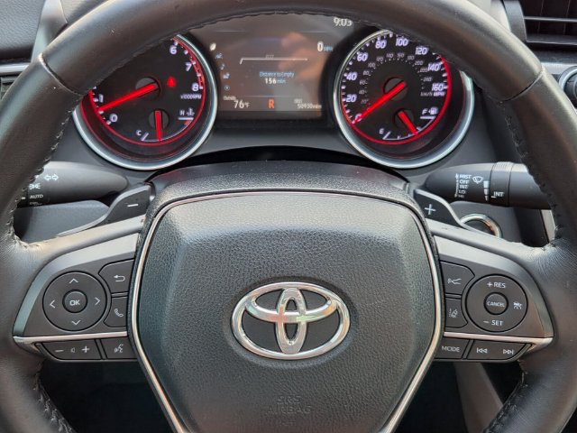 Used 2020 Toyota Camry XSE FWD image 19