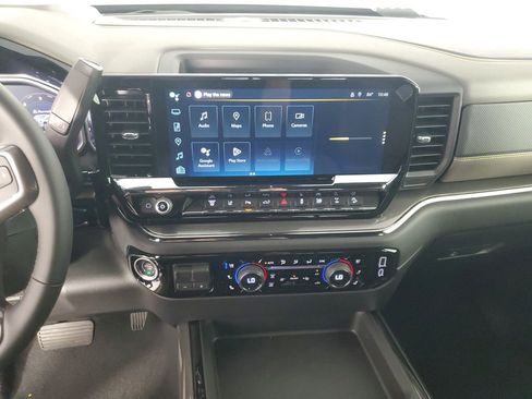 New 2026 Chevrolet Silverado 2500 ZR2 AWD/4WD image 19