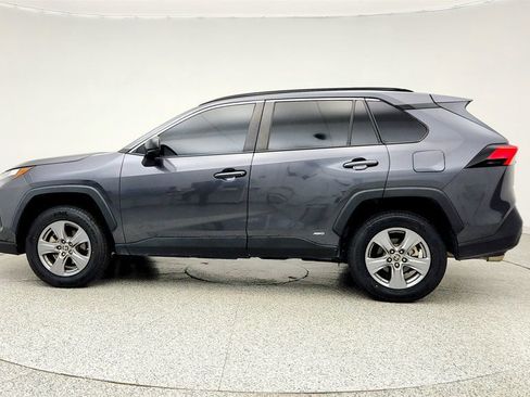Used 2023 Toyota RAV4 LE AWD/4WD image 8