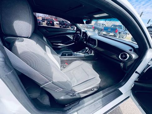 Used 2017 Chevrolet Camaro LT w/ RS Package image 23