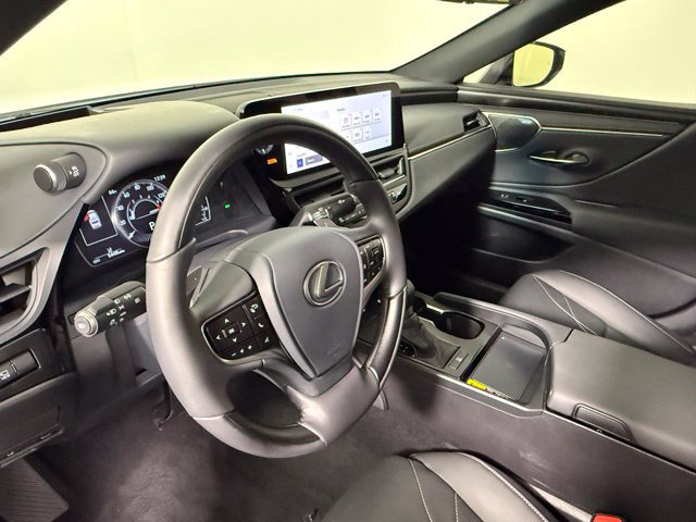 Used 2025 Lexus ES 350 Ultra Luxury w/ Accessory Package (Z2) FWD image 20