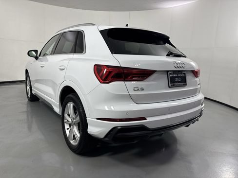 Used 2020 Audi Q3 2.0T Premium Plus AWD/4WD image 5