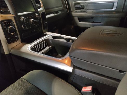 Used 2015 RAM 1500 Big Horn AWD/4WD image 26
