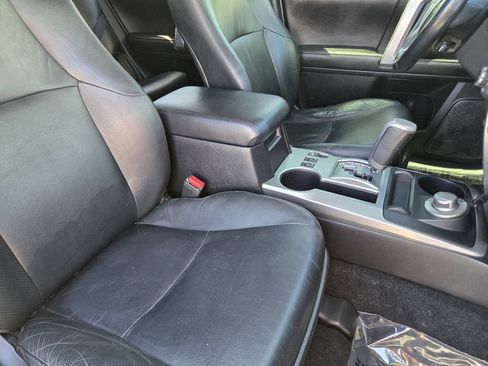 Used 2011 Toyota 4Runner Limited AWD/4WD image 14