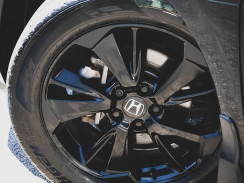 Used 2023 Honda Odyssey Sport image 21