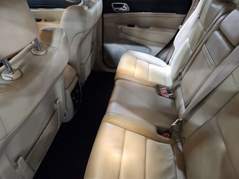 Used 2022 Jeep Grand Cherokee Limited RWD image 50