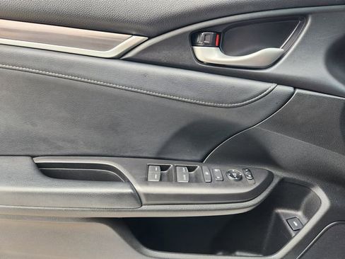 Used 2021 Honda Civic EX-L image 16