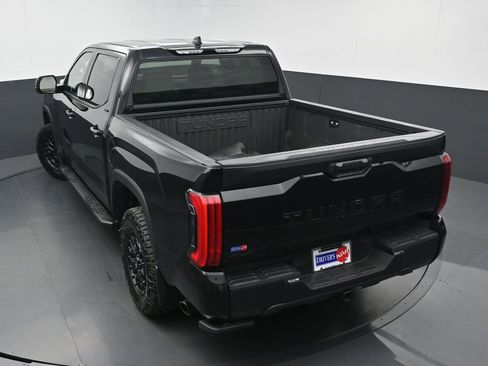 Used 2025 Toyota Tundra SR5 w/ SR5 Premium Package AWD/4WD image 35